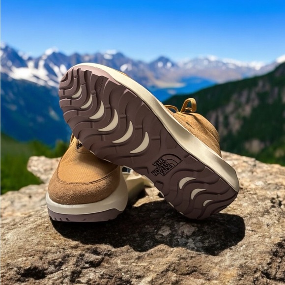 The NorthFace Halseigh Hiking Boot in Boo Brown. NWOT. Size 9.5 - Picture 10 of 12